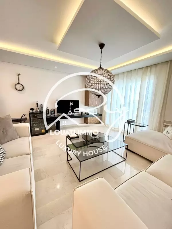 A VENDRE S+3 A LA SOUKRA