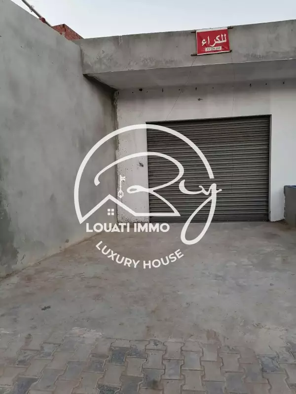 A Louer local Commerciale a la Soukra