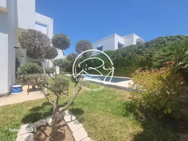 A Louer Une Villa S+6 LAC 1