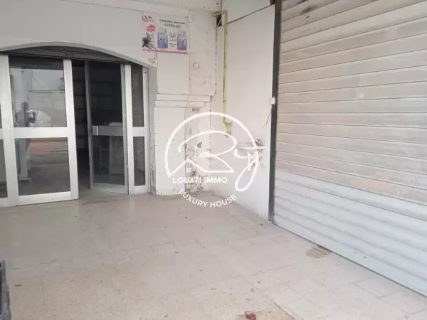 A Louer Local Commercial 25m 2 à Ain Zaghouan Nord