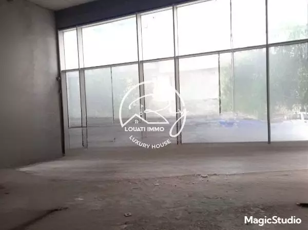 A Louer Local bureautique 90 m² au Lac 2