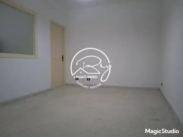 A Louer un Appart S+2 à AIN ZAGHOUANE