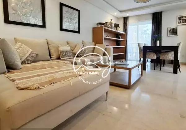 A louer Un Appartement S+2 bien meublé à La Soukra