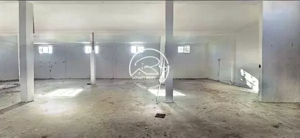 A LOUER UN DEPOT A LA MARSA BHAR LAZREG