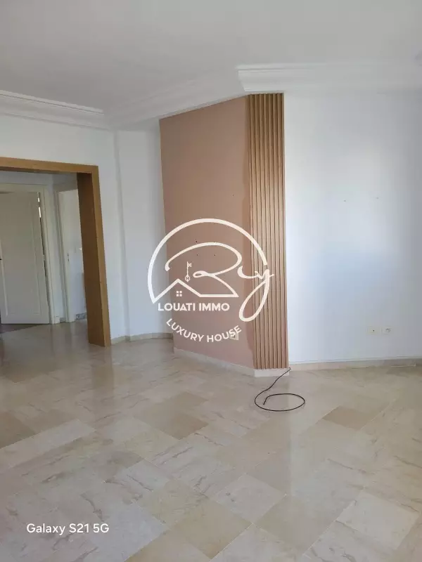 A Vendre un joli appartement S+2 A la Marsa