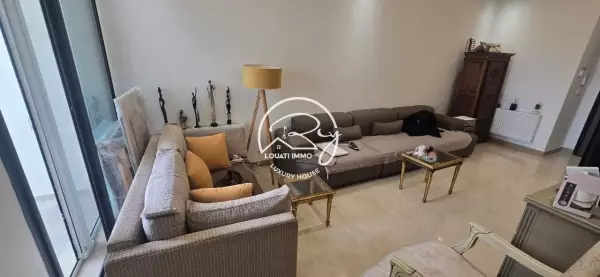 A VENDRE UN APPARTEMENT S3 A LA SOUKRA